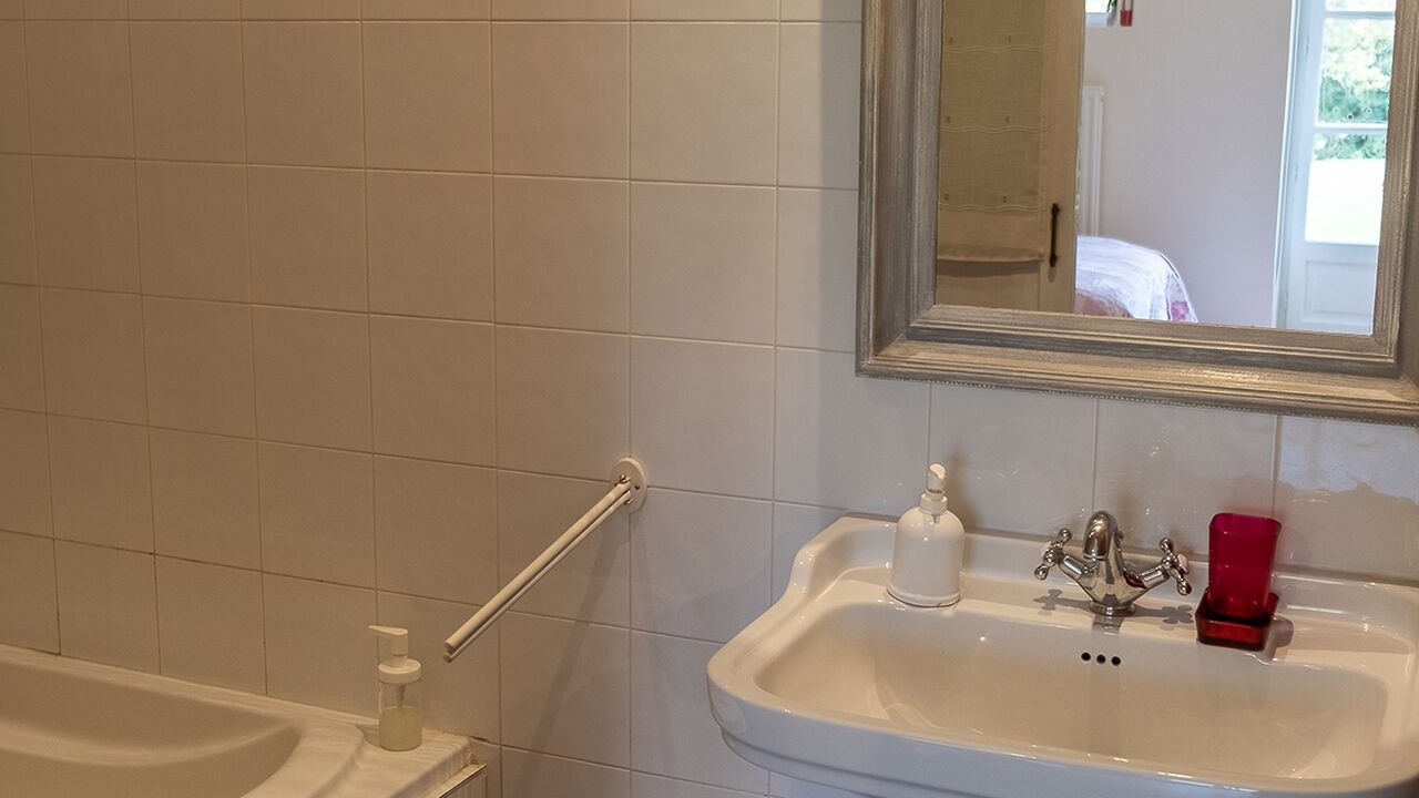 Photo of Bathroom in Eaunes