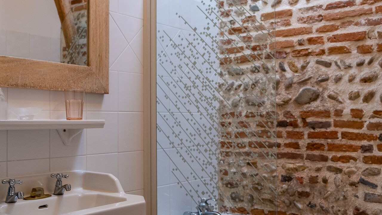 Photo of Bathroom in Eaunes