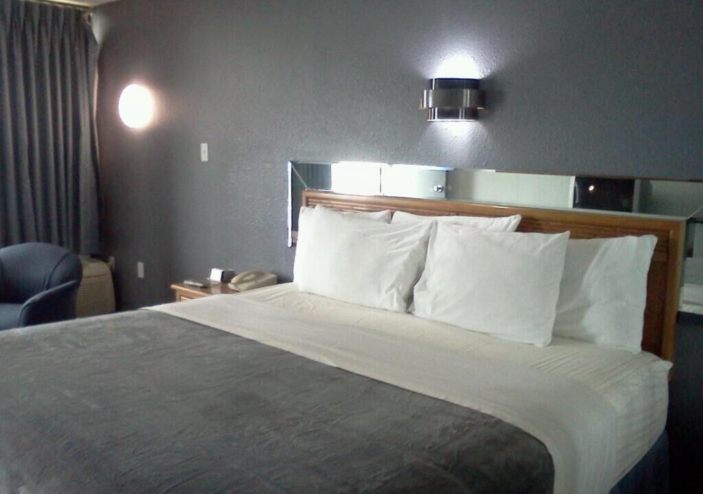 Photo of Bedroom in Osage Beach