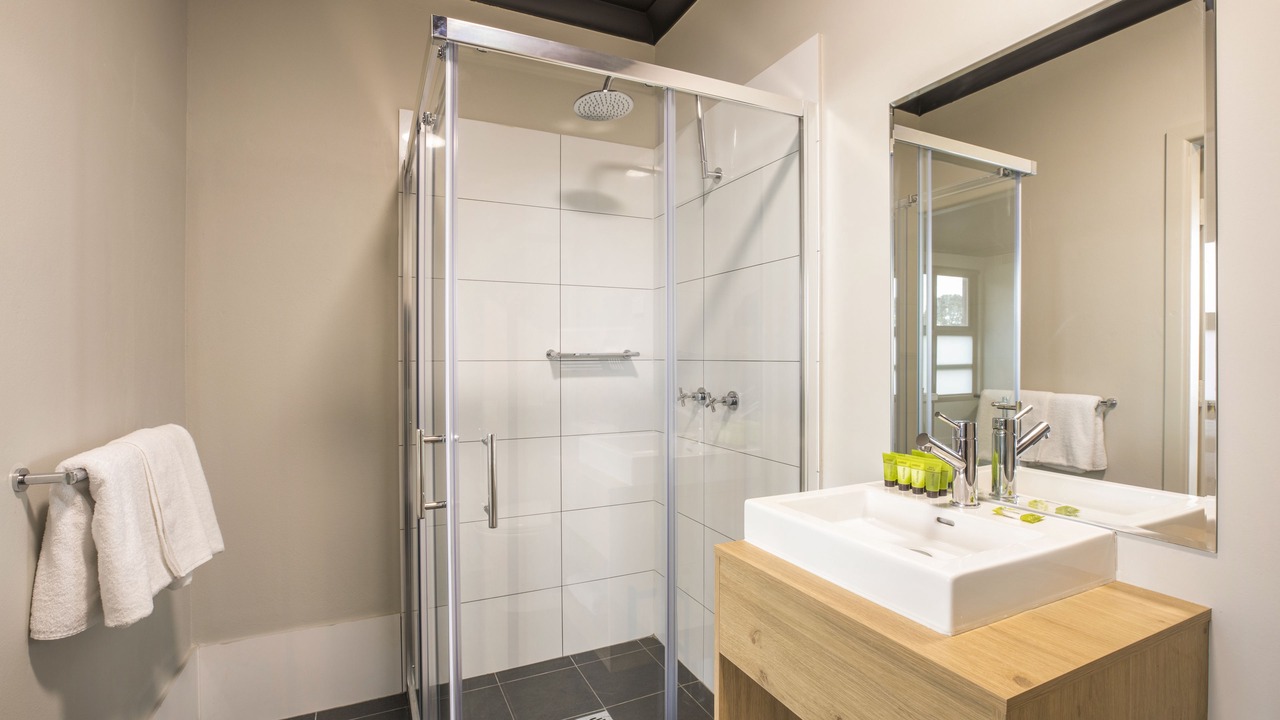 Photo of Others in Chester Hill