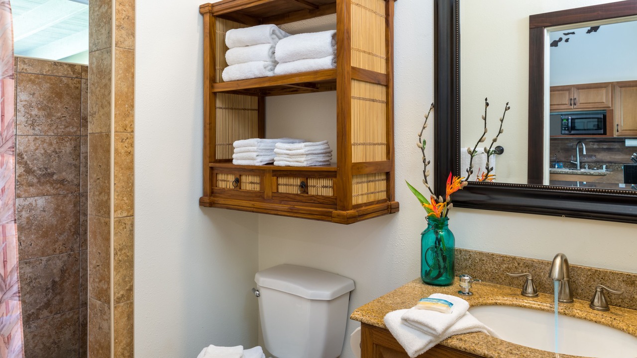 Photo of Bathroom in Keaau