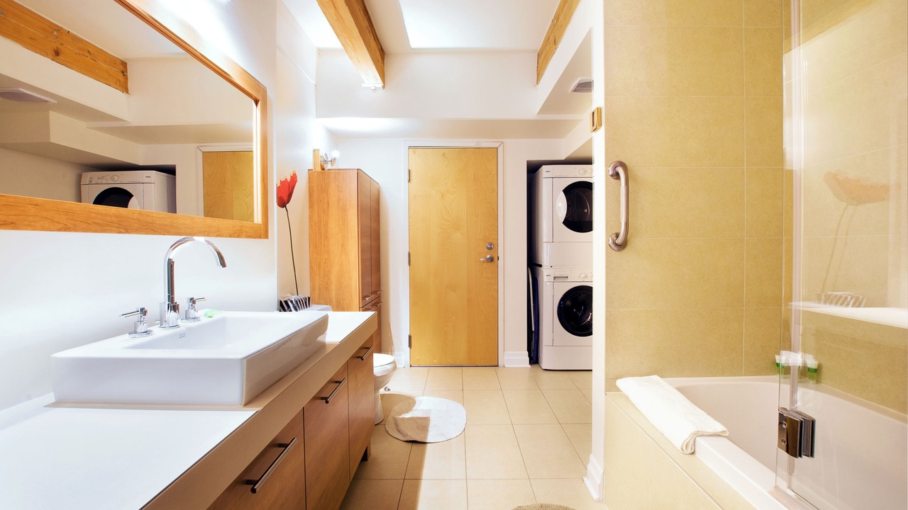 Photo of Bathroom in Vieux-Quebec-Cap-Blanc-colline Parlementaire