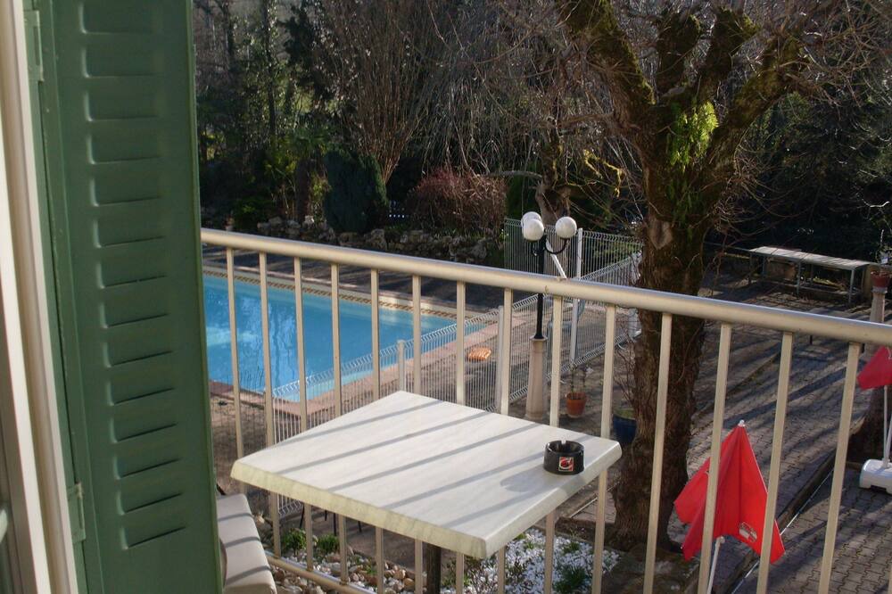 Photo of Bedroom in Larche