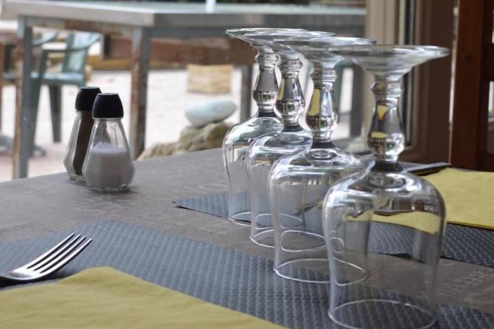 Photo of Others in Larche