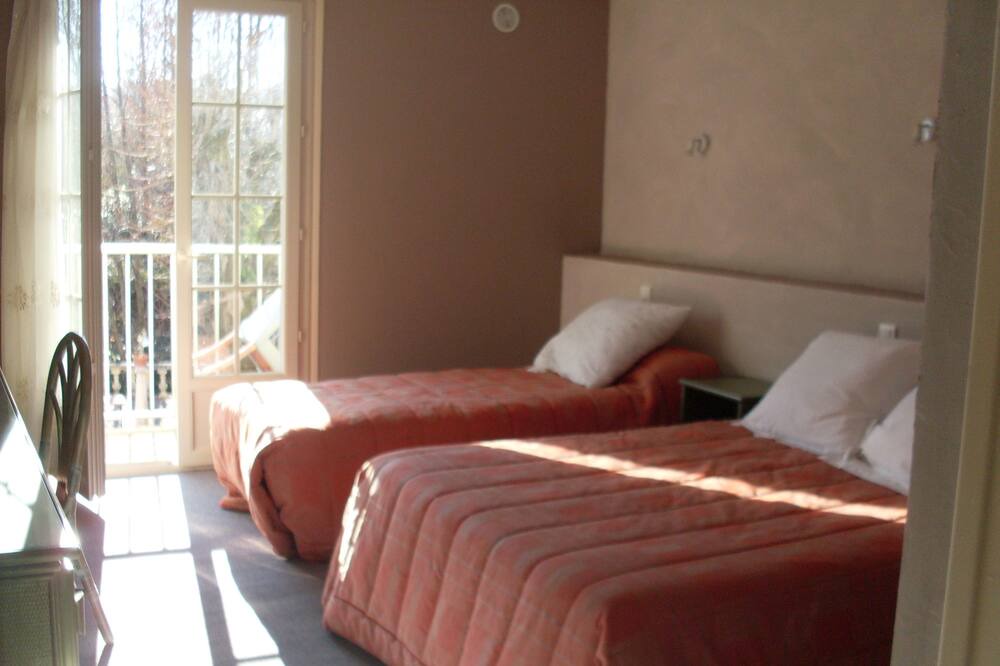 Photo of Bedroom in Larche