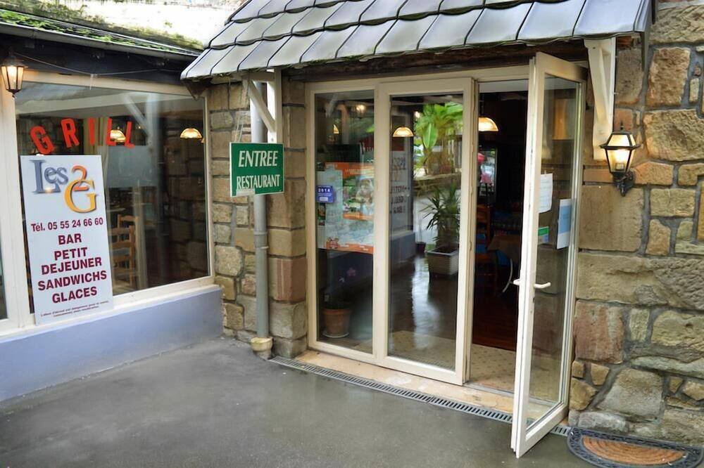 Photo of Outdoor in Larche