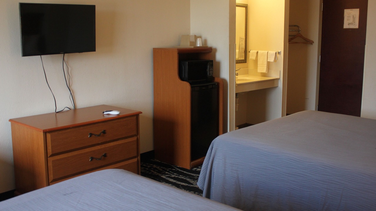 Photo of Bedroom in Amory