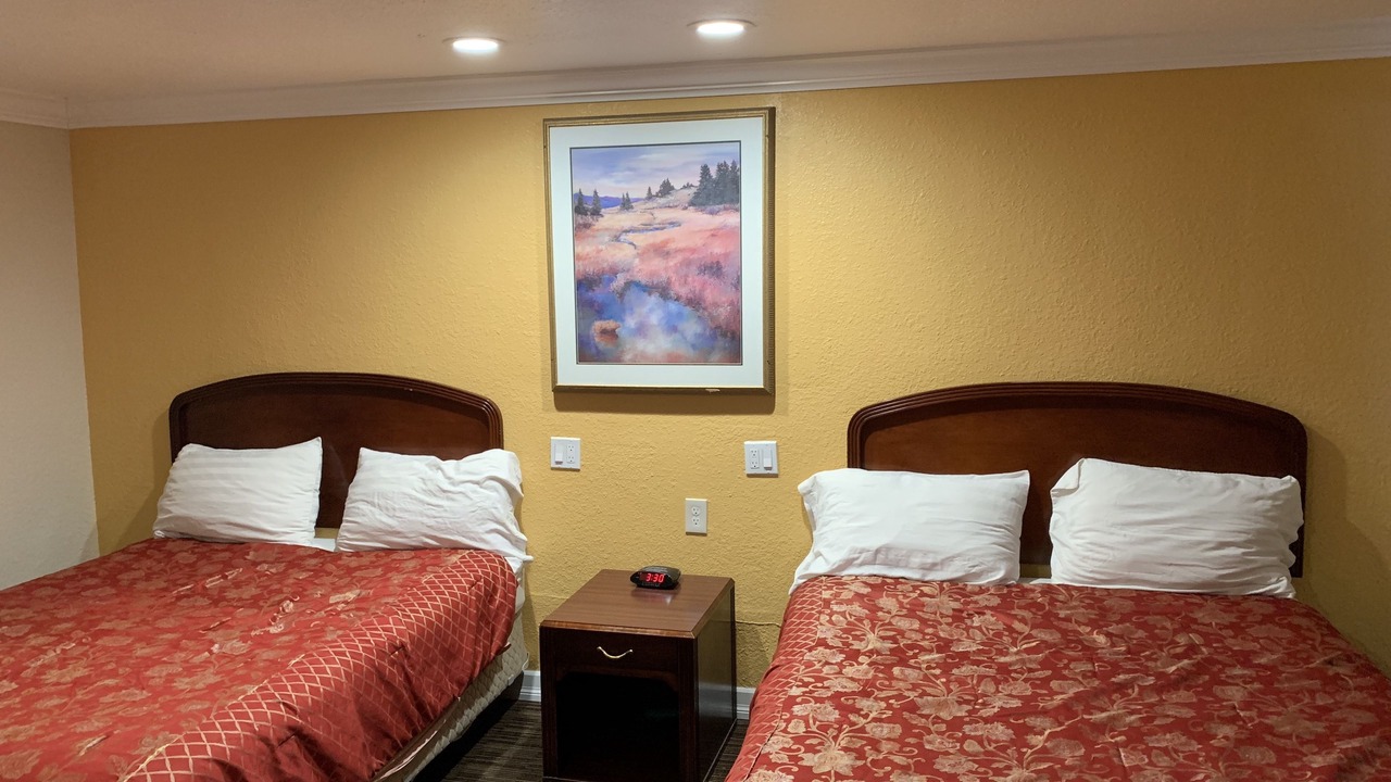 Photo of Bedroom in Altamont