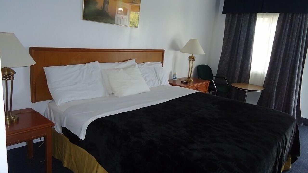 Photo of Bedroom in Beachville