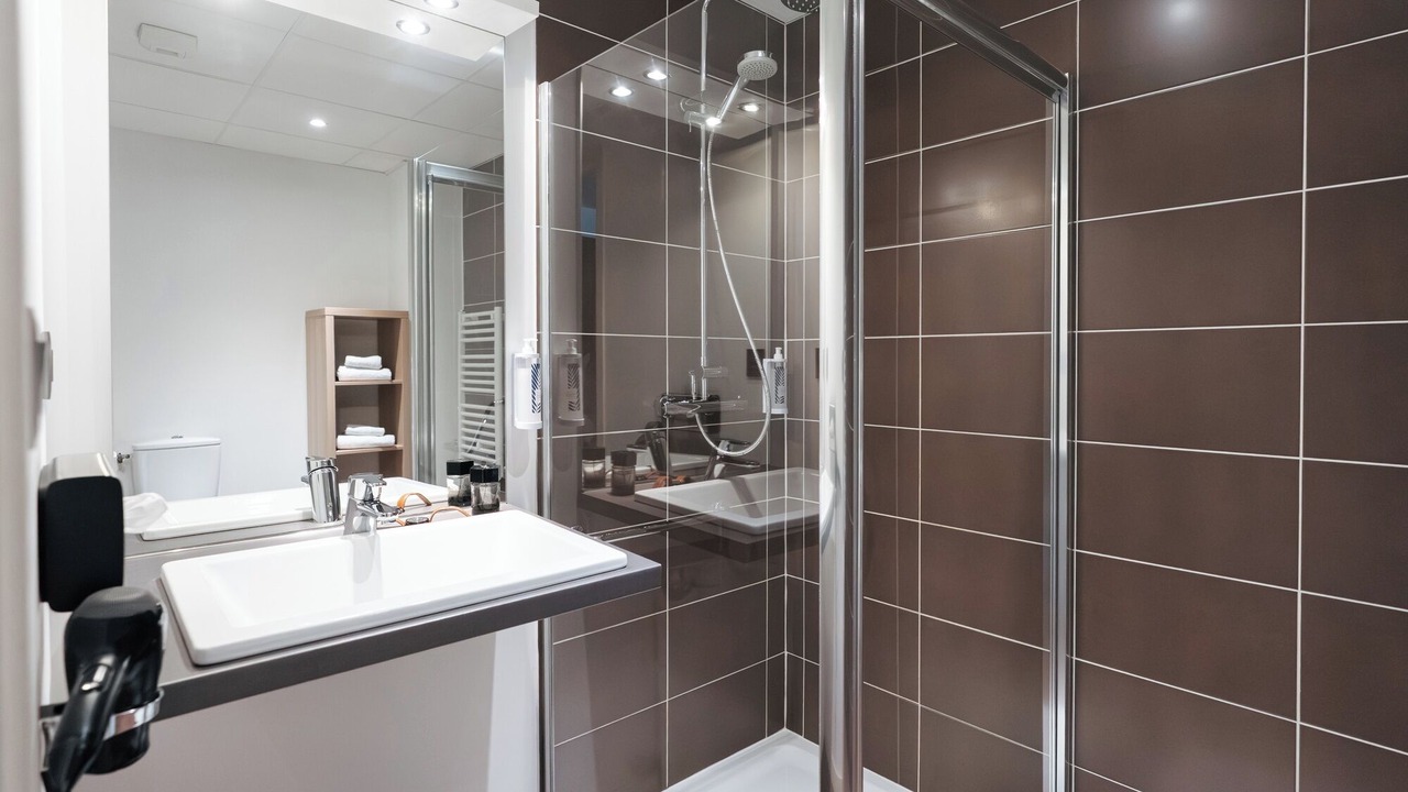 Photo of Bathroom in Carquefou