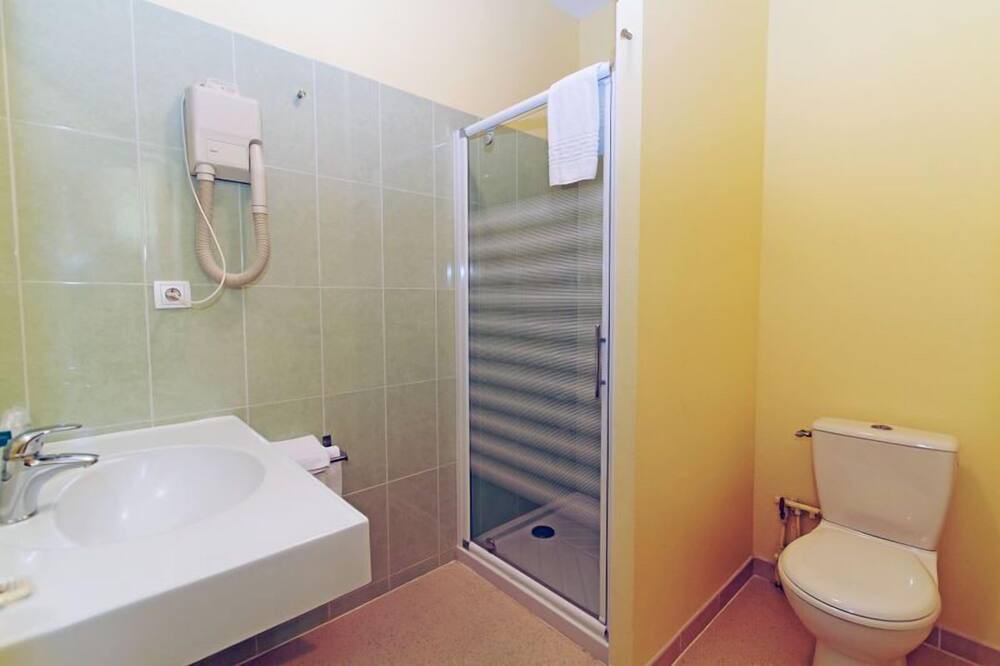 Photo of Bathroom in Albi
