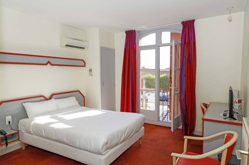 Photo of Bedroom in Albi