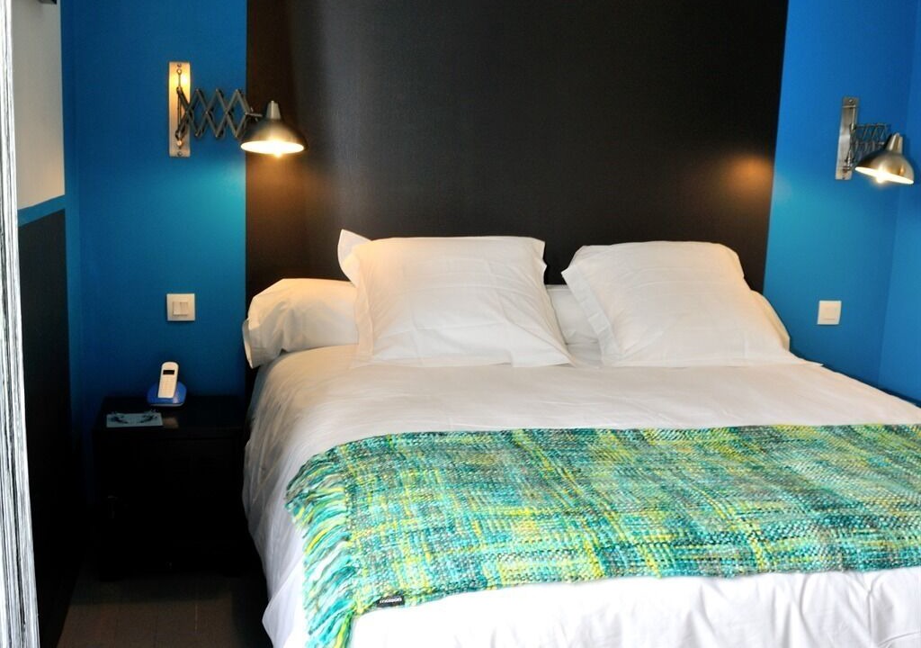 Photo of Bathroom in Bully