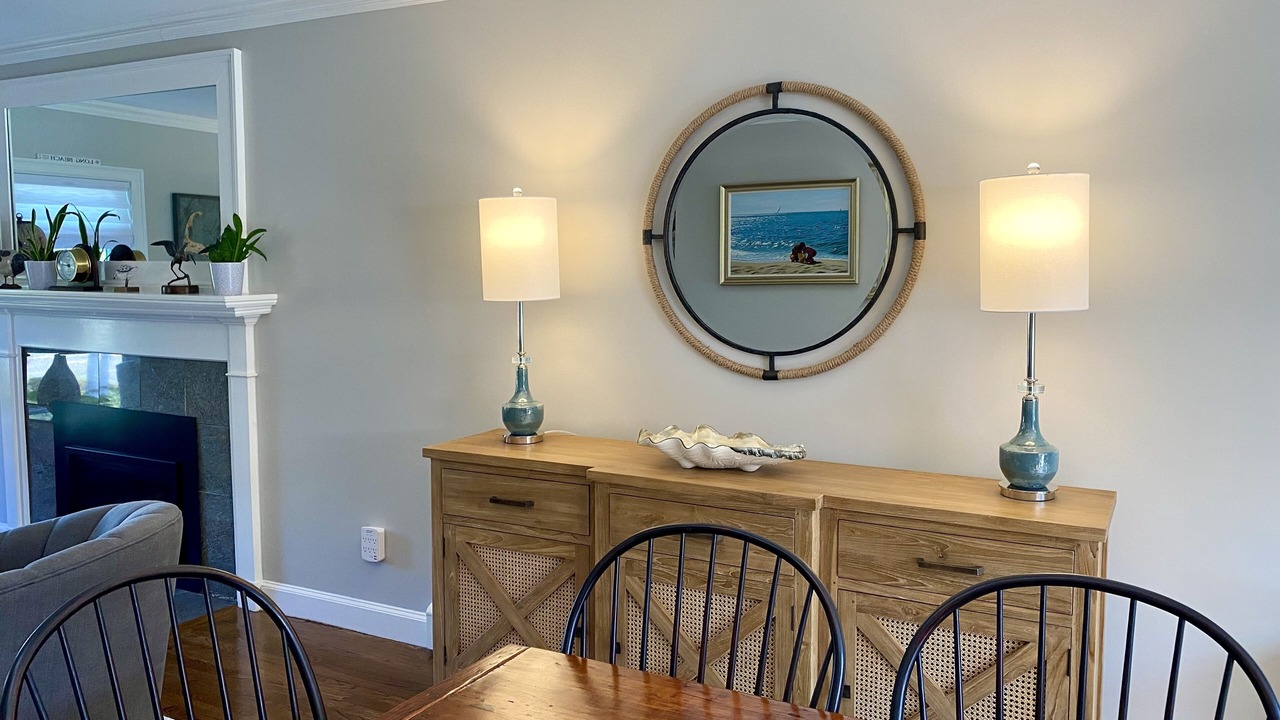 Photo of Livingroom in Chiltonville