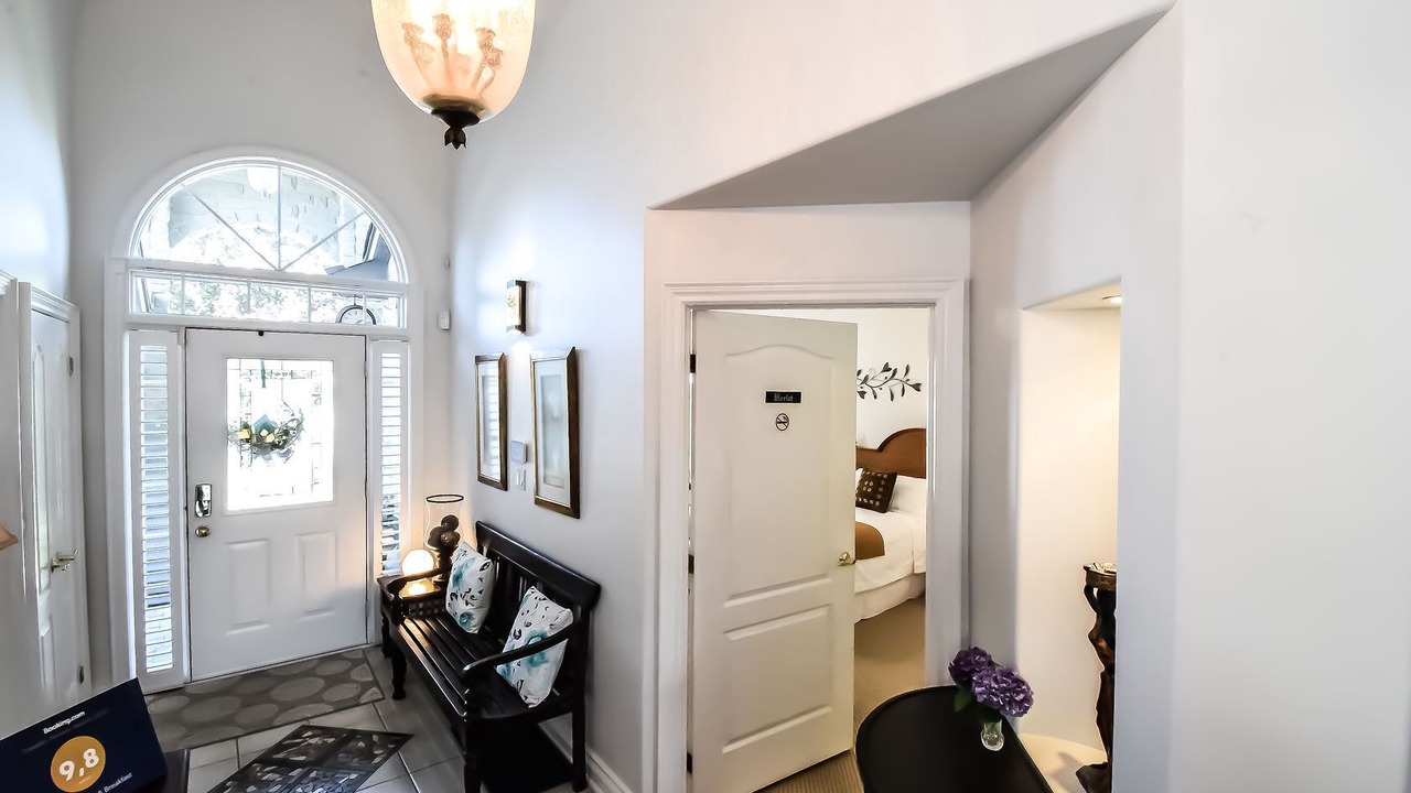 Photo of Livingroom in Historic Old Town