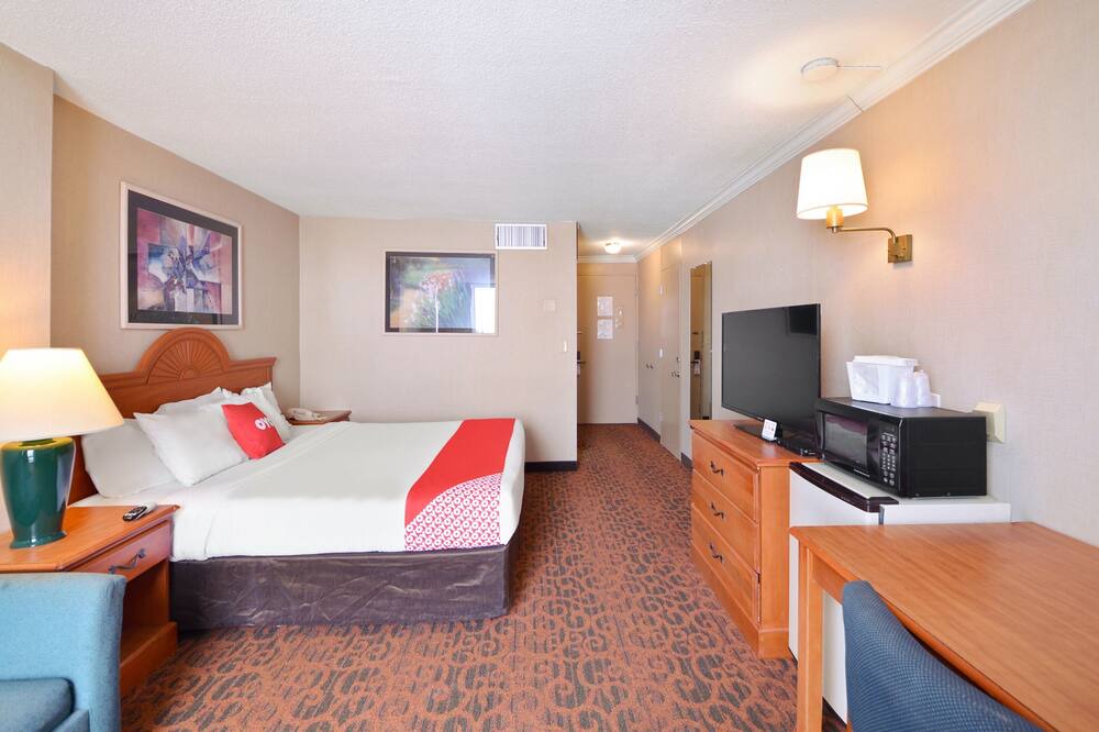 Photo of Bedroom in Goodland