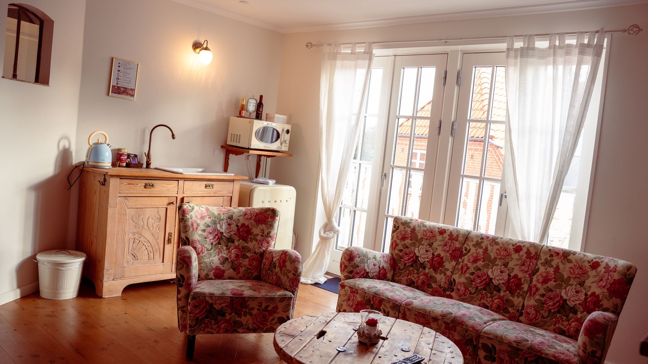 Photo of Others in Holsted