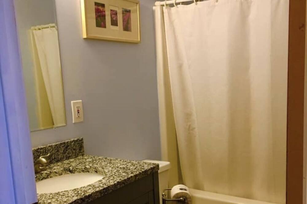 Photo of Bathroom in Houghton Lake