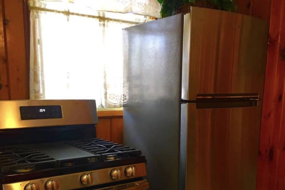 Photo of Kitchen in Houghton Lake