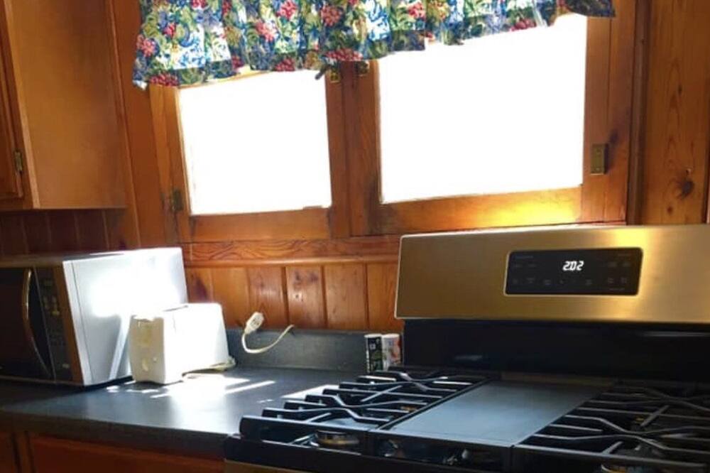 Photo of Kitchen in Houghton Lake