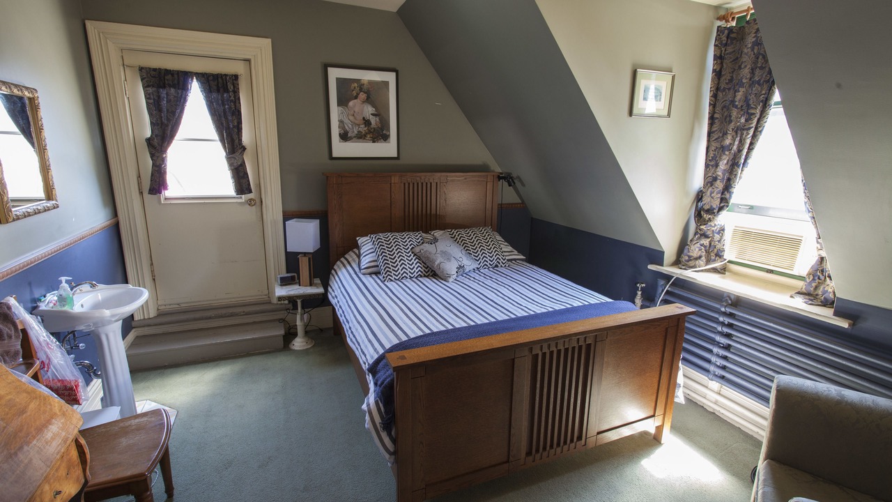 Photo of Bedroom in Old Quebec
