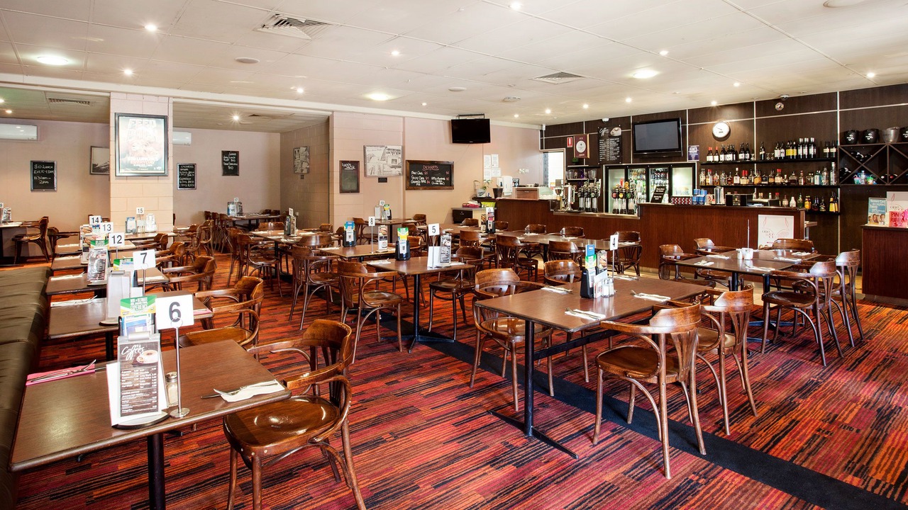 Photo of Others in Rasmussen