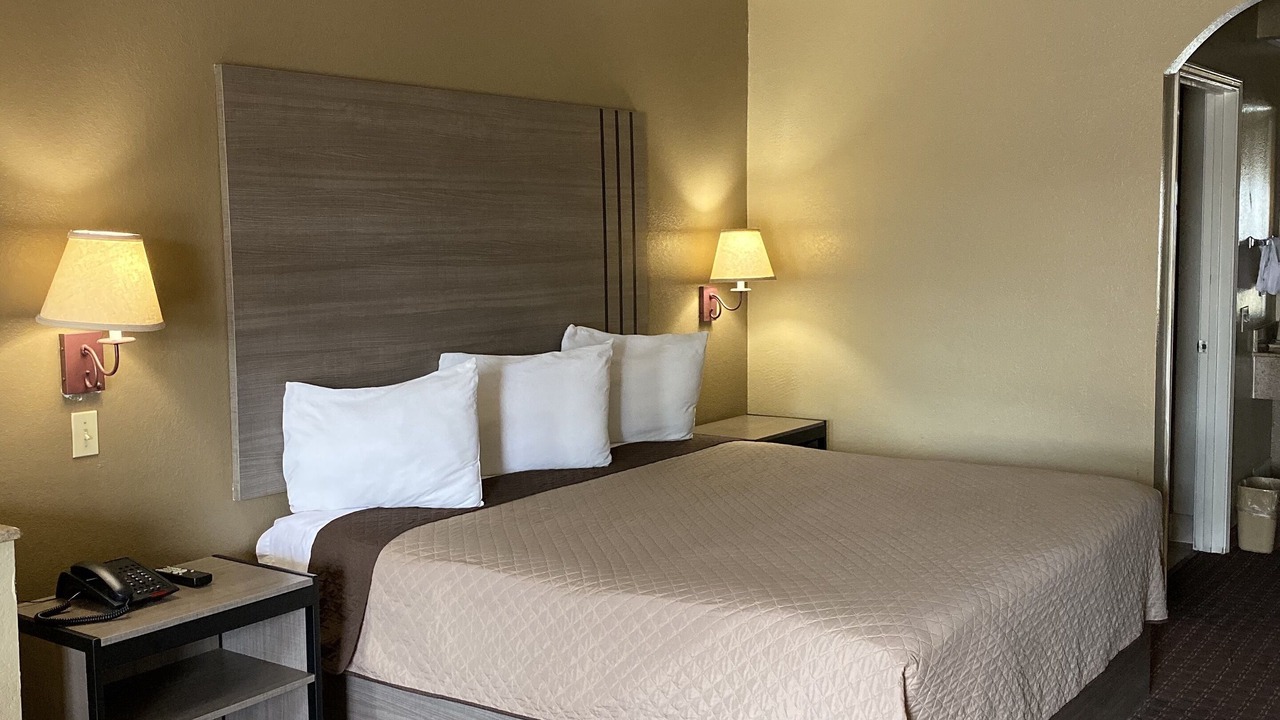 Photo of Bedroom in Southeast Houston