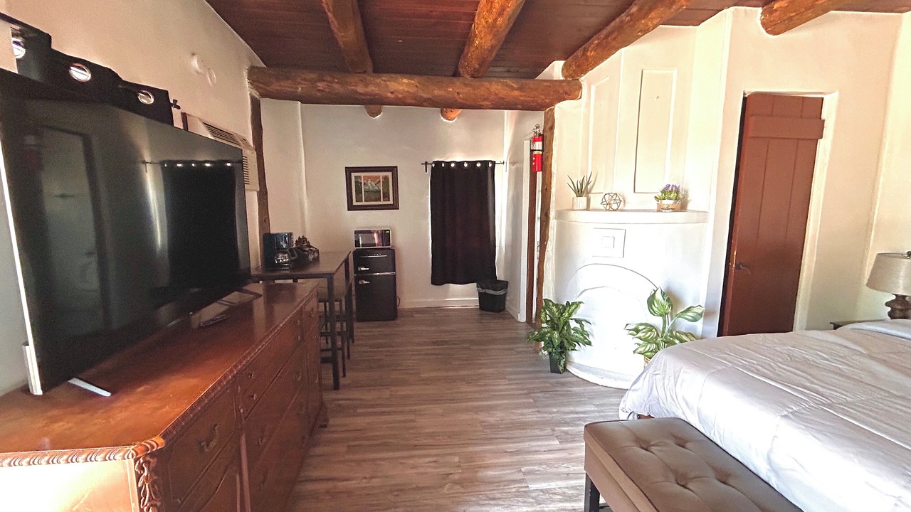 Photo of Bedroom in Manitou Springs