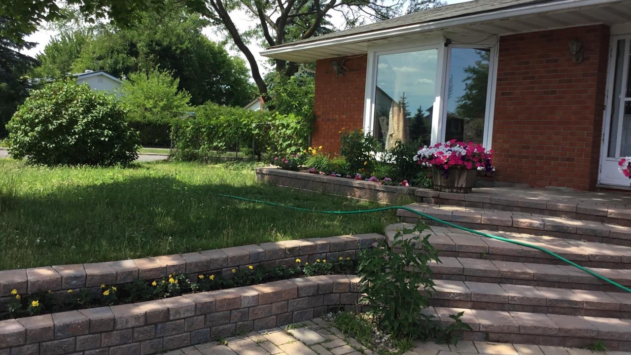 Photo of Outdoor in Ottawa Division