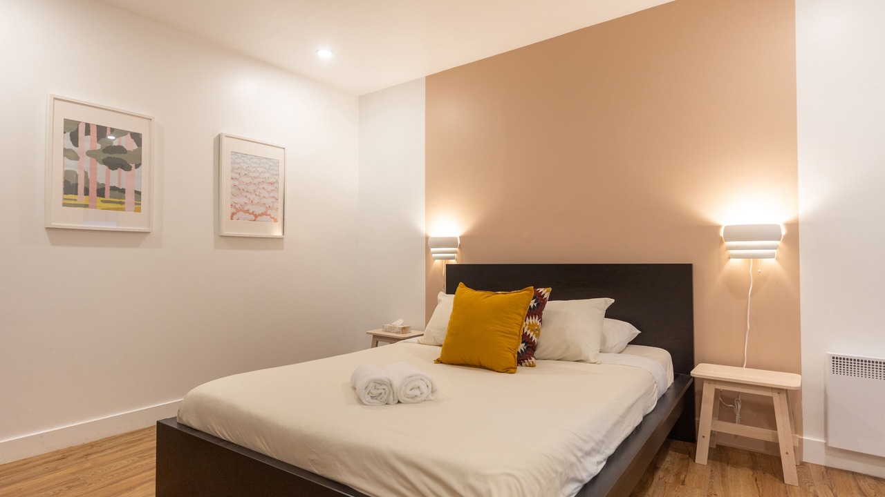 Photo of Bedroom in Downtown Montreal
