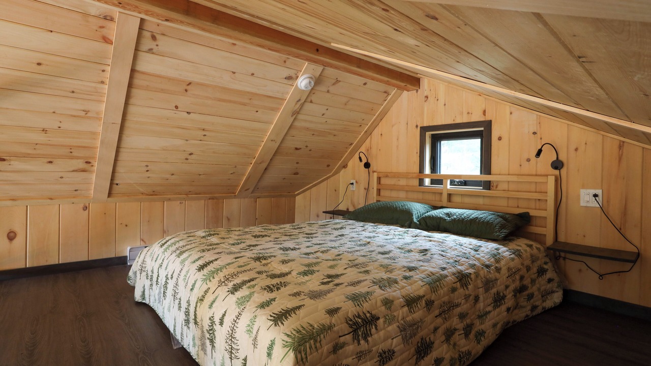Photo of Bedroom in Rawdon