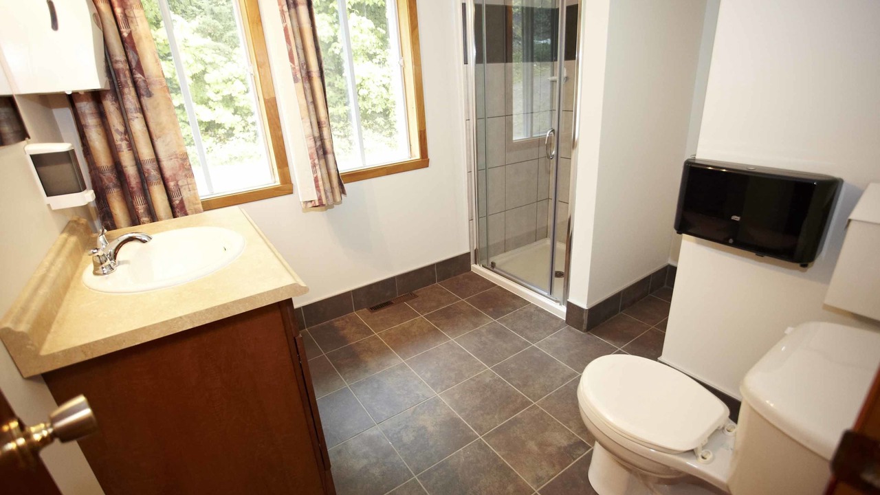 Photo of Bathroom in Rawdon