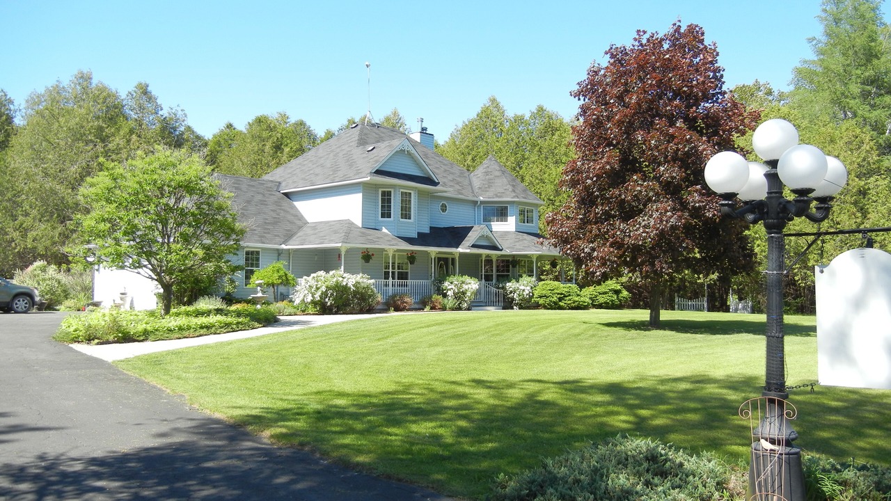Photo of Outdoor in Ottawa Division