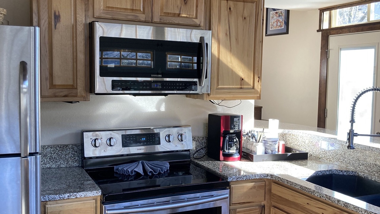 Photo of Kitchen in Eureka Springs Historic District