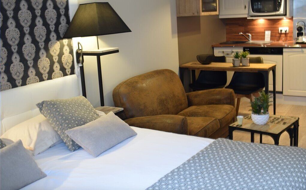 Photo of Bedroom in Deauville City Centre