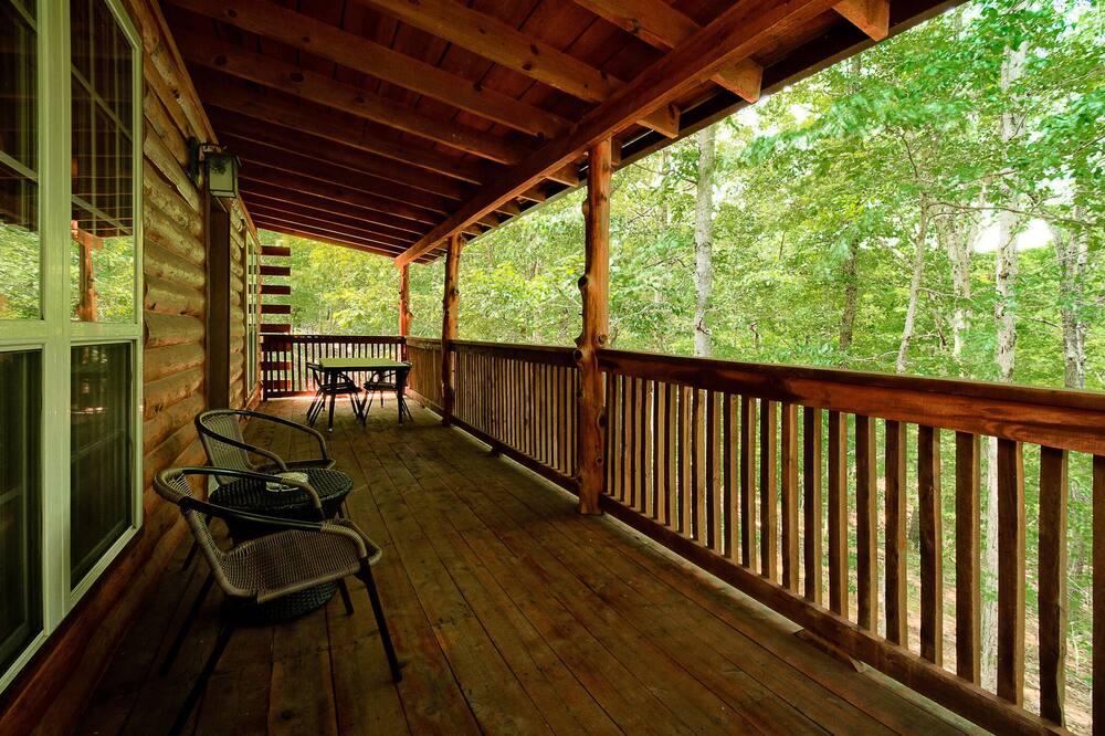 Photo of Patio Balcony in Sylvan Shores