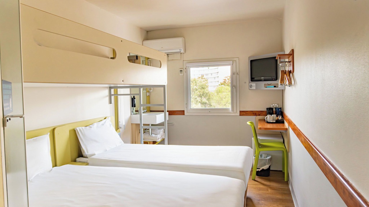 Photo of Bedroom in Melbourne Airport