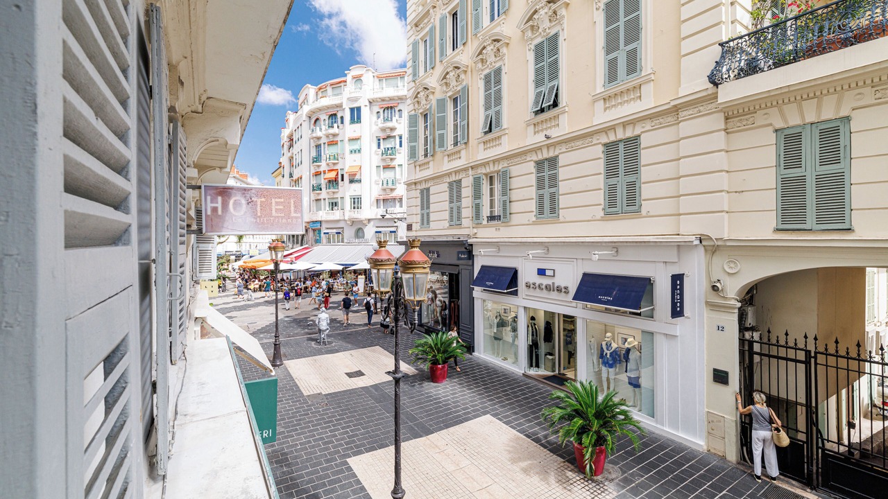 Photo of Others in Jean-Medecin