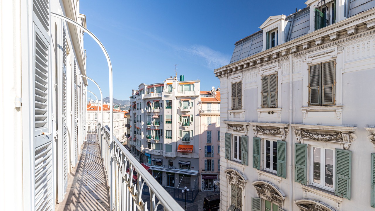 Photo of Outdoor in Jean-Medecin