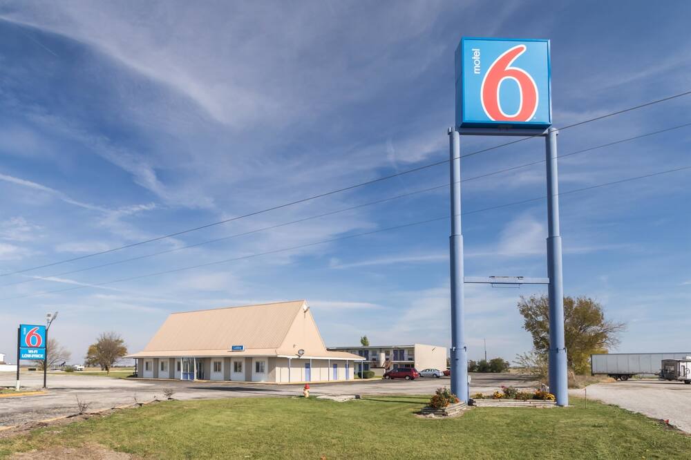 Photo of Outdoor in Mattoon