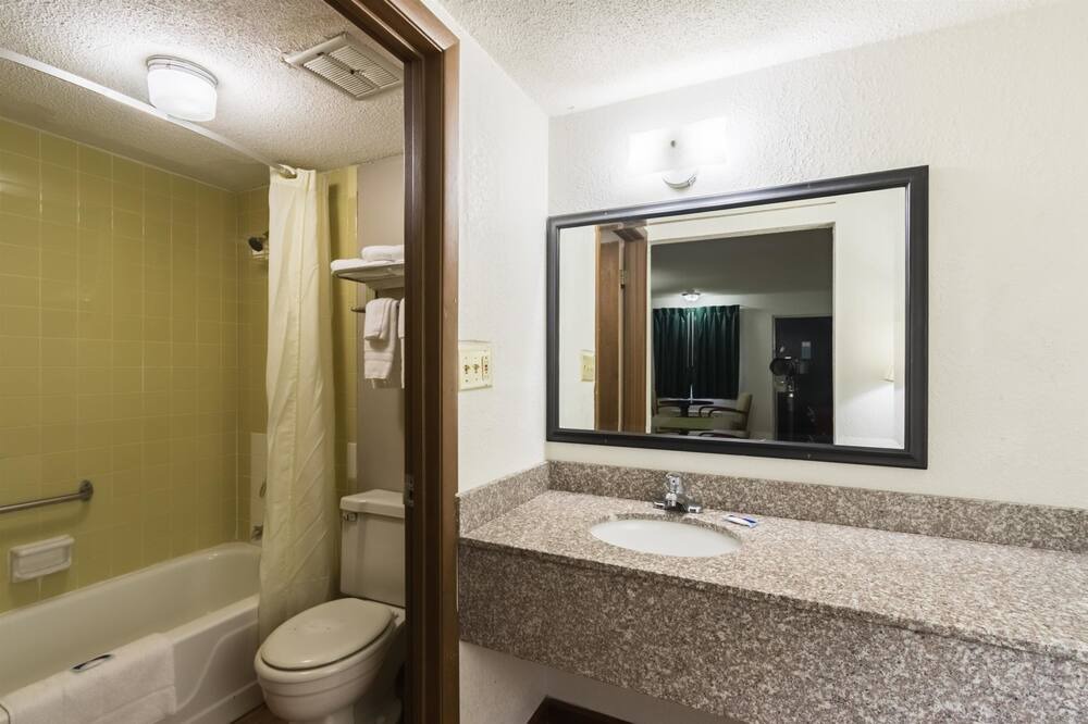 Photo of Bathroom in Mattoon