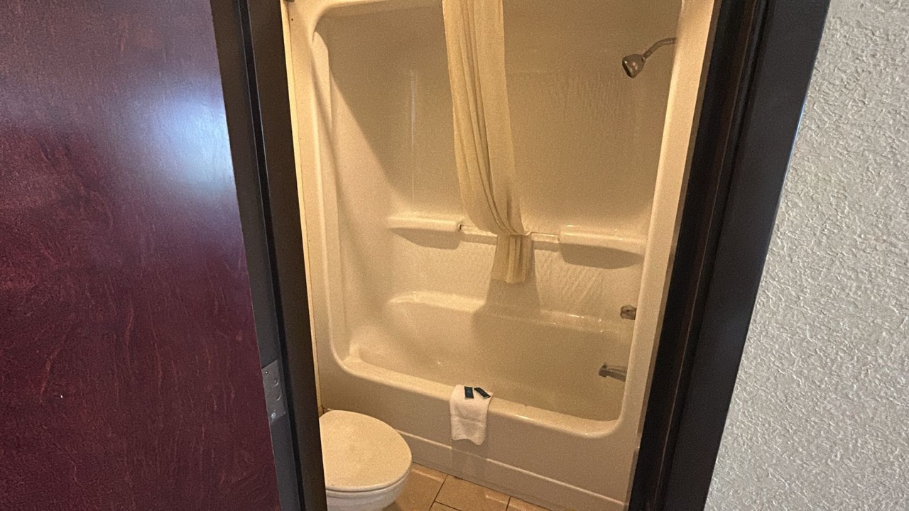 Photo of Bathroom in Kiowa