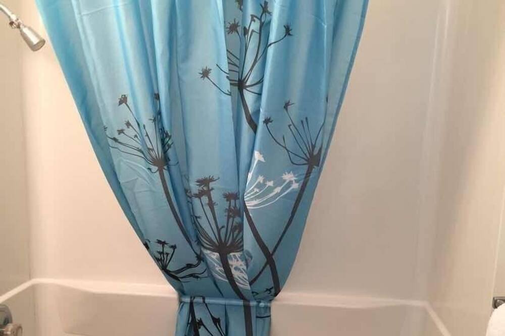 Photo of Bathroom in Lander