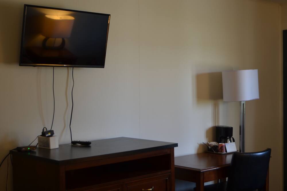Photo of Bedroom in Lander