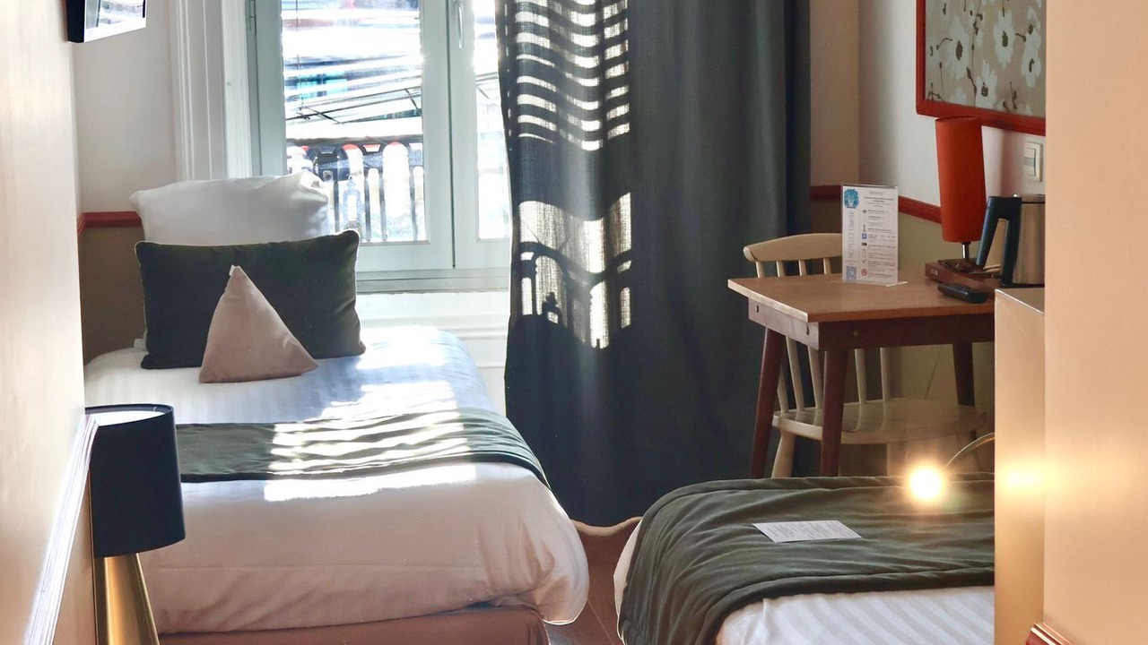 Photo of Bedroom in Carnot - Gailleton