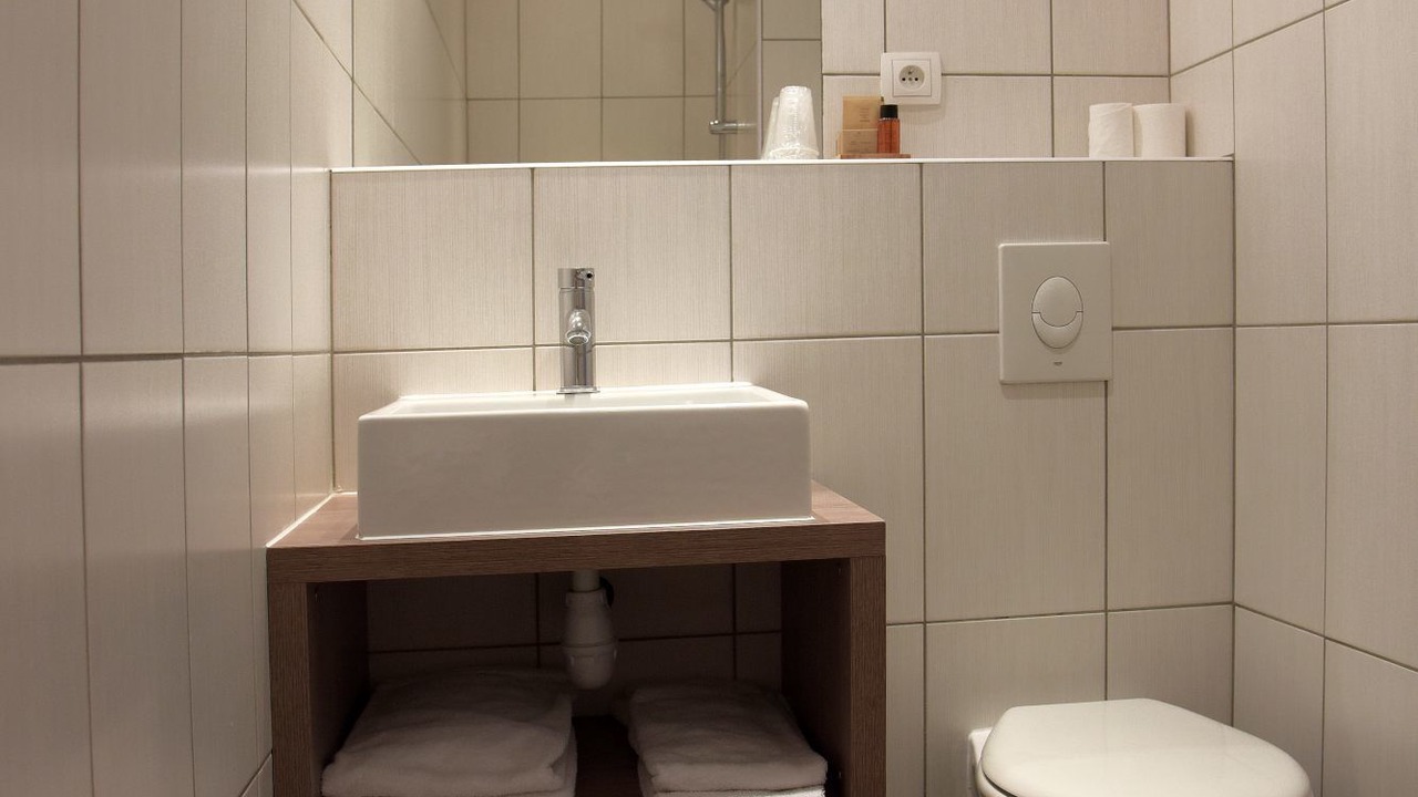 Photo of Bathroom in Carnot - Gailleton