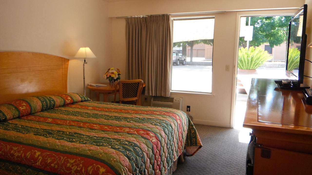 Photo of Bedroom in Colusa