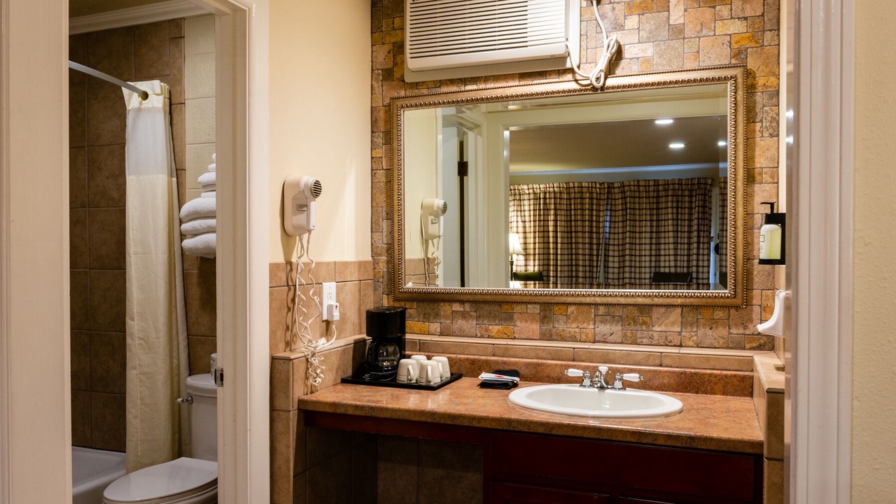 Photo of Bathroom in Townsend