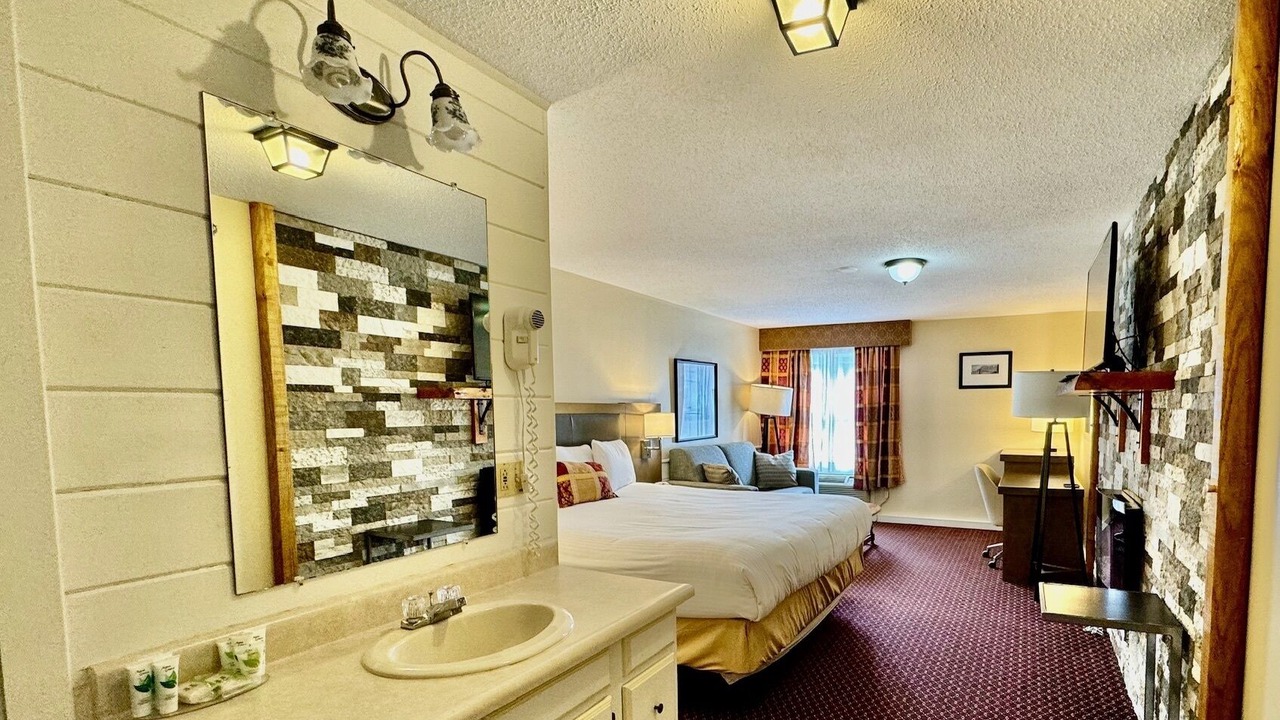 Photo of Livingroom in North Conway