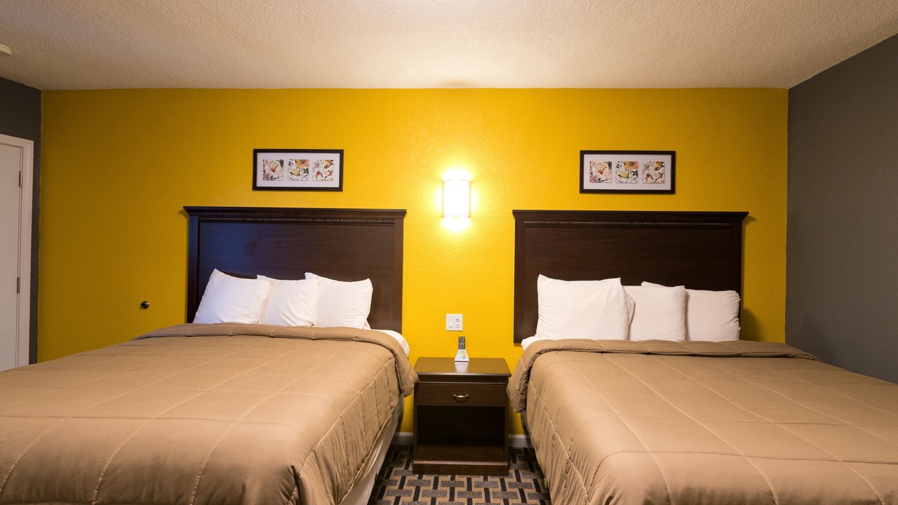 Photo of Bedroom in Des Moines